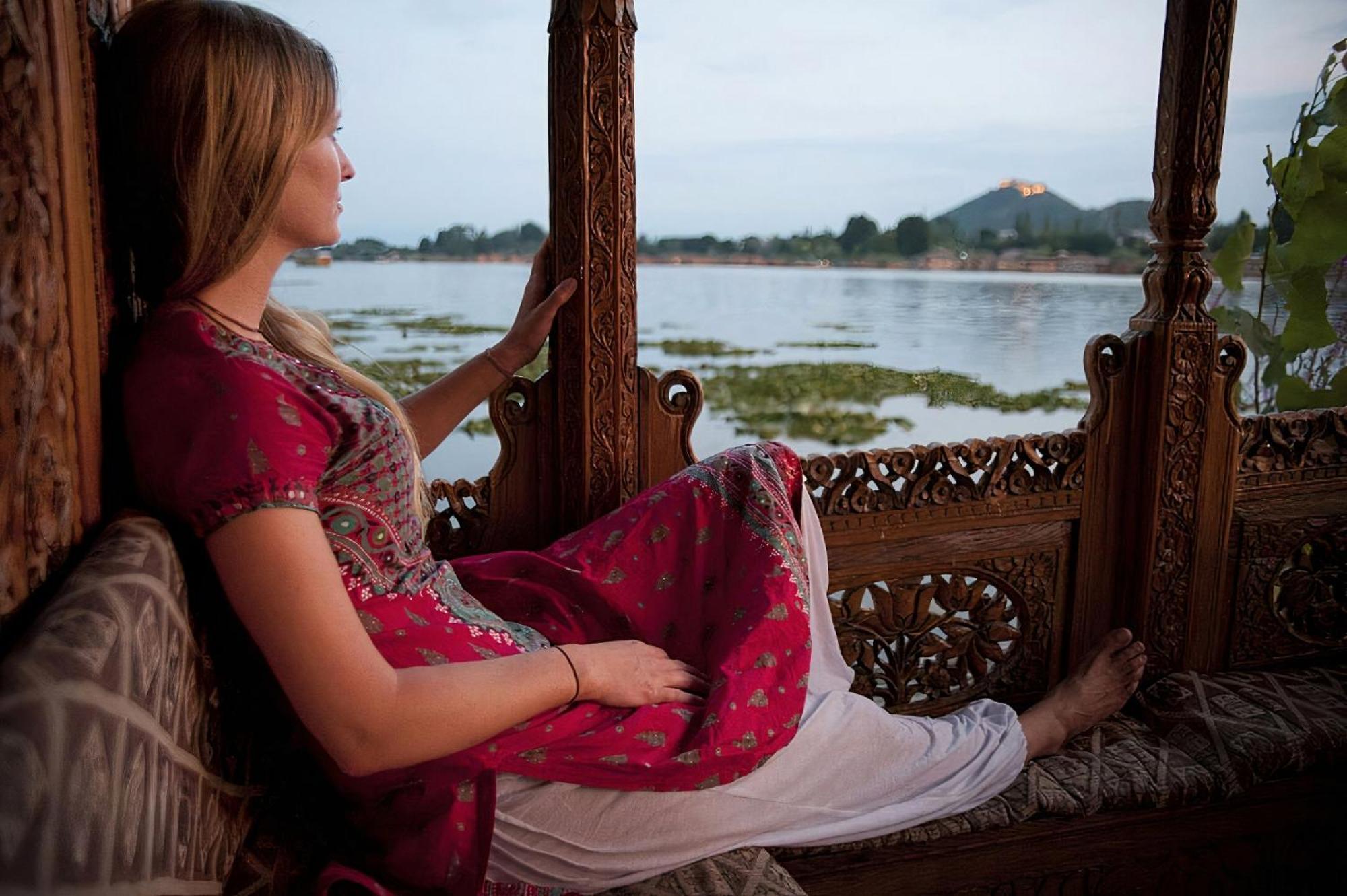 ホテル Heritage Amina Group Of Houseboats Srīnagar エクステリア 写真